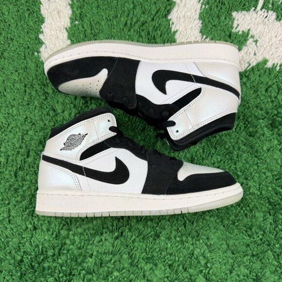 Air Jordan 1 Mid SE GS Diamond Size 5.5Y Women’s Size 7 DN4321-100 - Picture 8 of 12